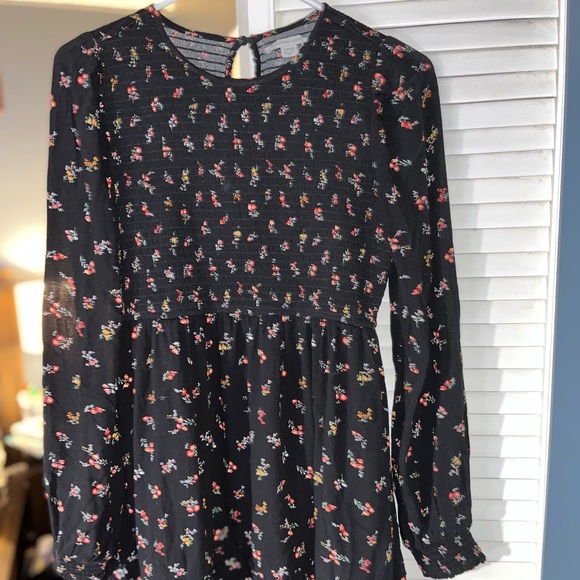 Beautiful black dress with flowers on it. Barely has ever been used, looks new ! - Picture 2 of 6